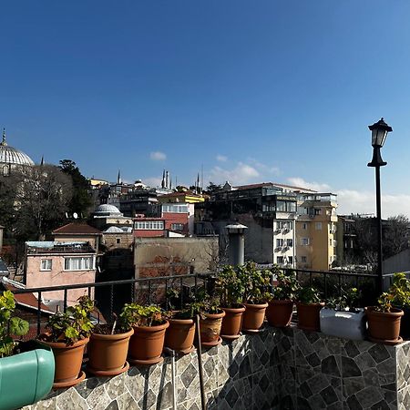 Yakut Old Hotel Istanbul Exterior photo